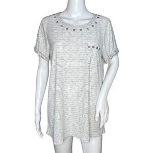 Torrid Shirt Women Large White Gray Inside Out Print Grommet Detail Basic Casual